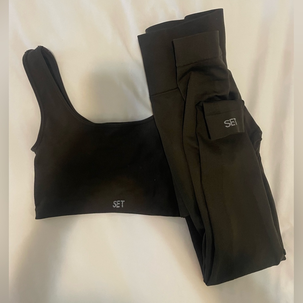 SET Brown Ribbed Leggings and Top